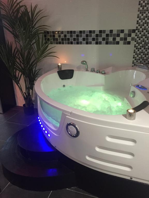 Le Love Spa Lyon Cameră foto