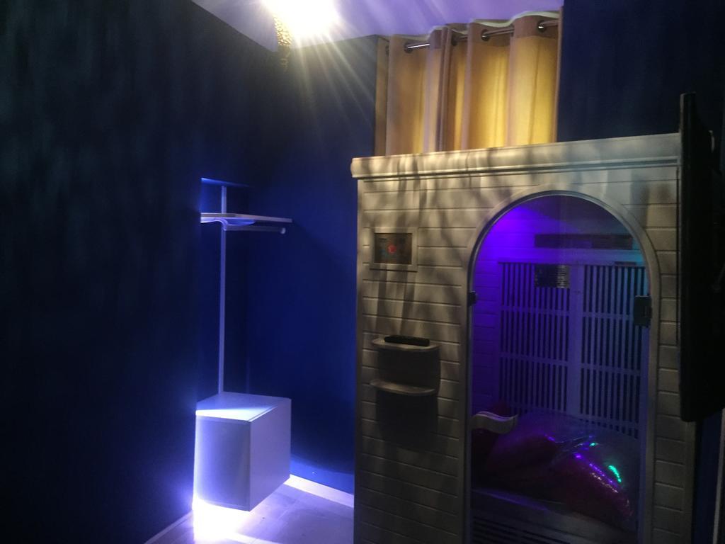 Le Love Spa Lyon Exterior foto